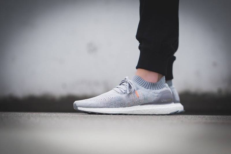 Ultra boost 2024 uncaged multicolor grey